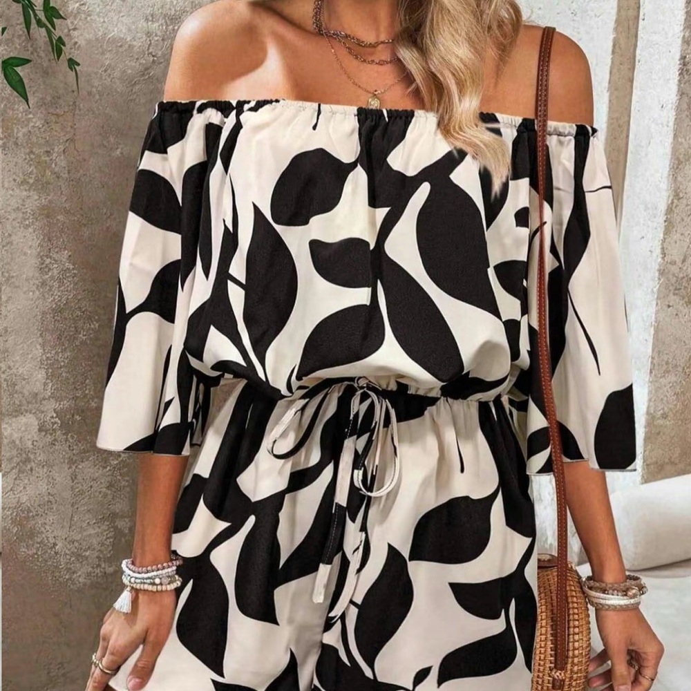 Elegant Off-Shoulder Black and White Romper Shorts